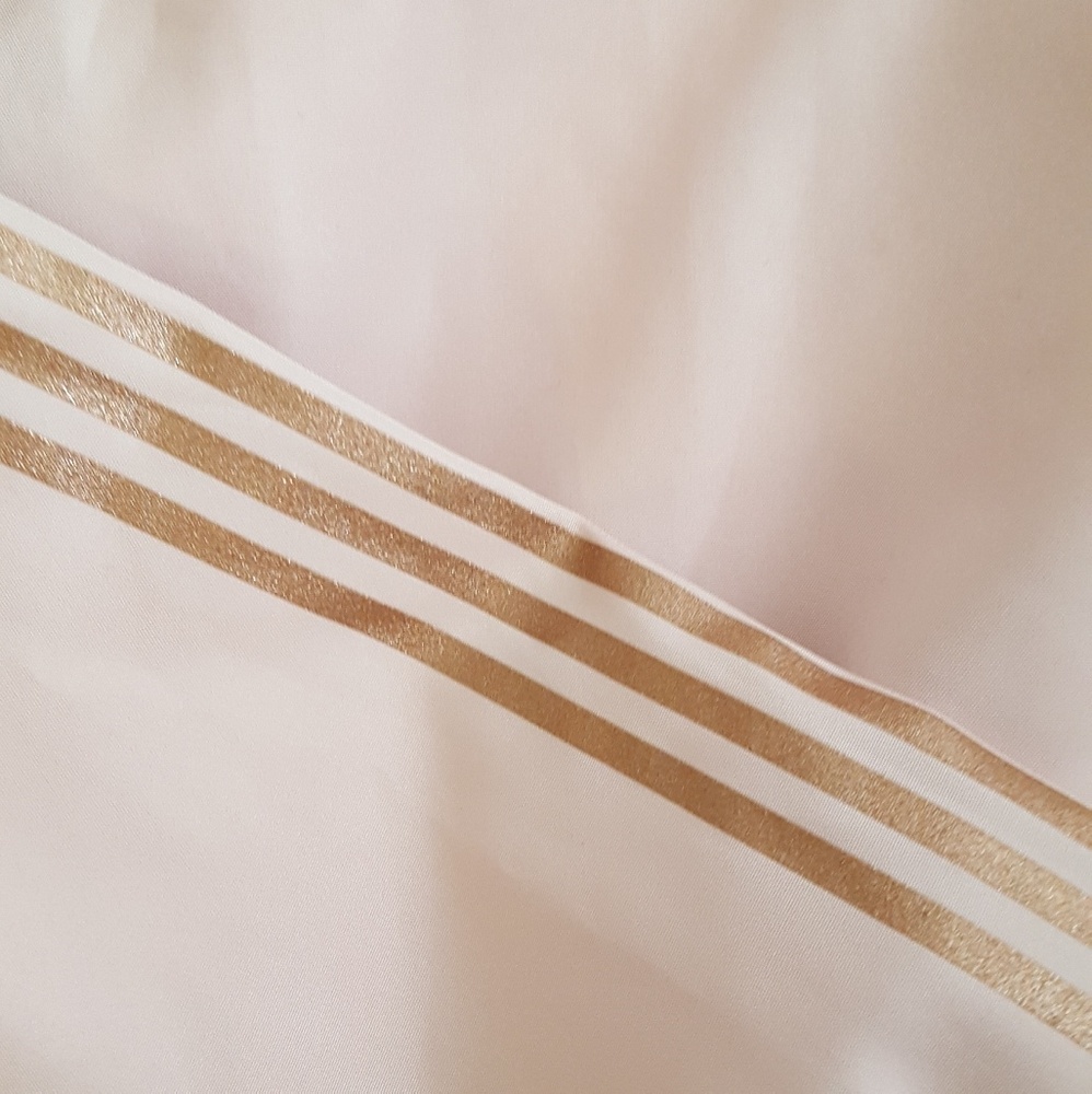 Forever 21 Rose Gold Windbreaker - Picture 3 of 4